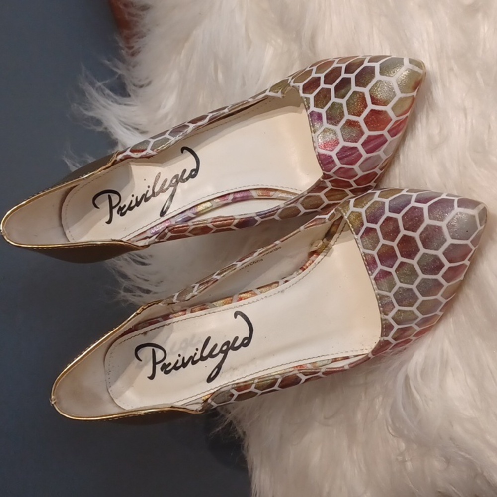 Privileged heels - Picture 3 of 14